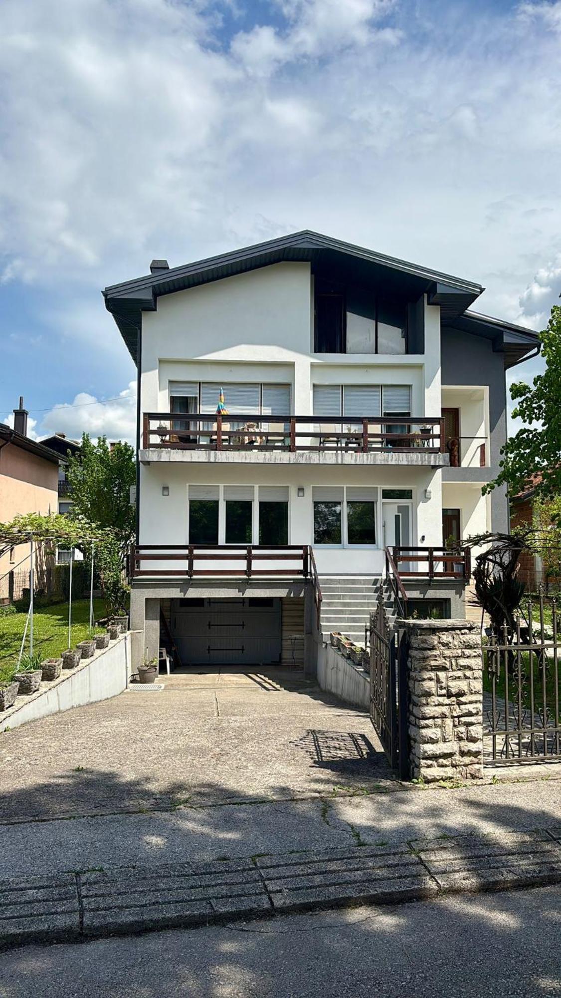 Apartment Una Laguna Bihać Eksteriør bilde